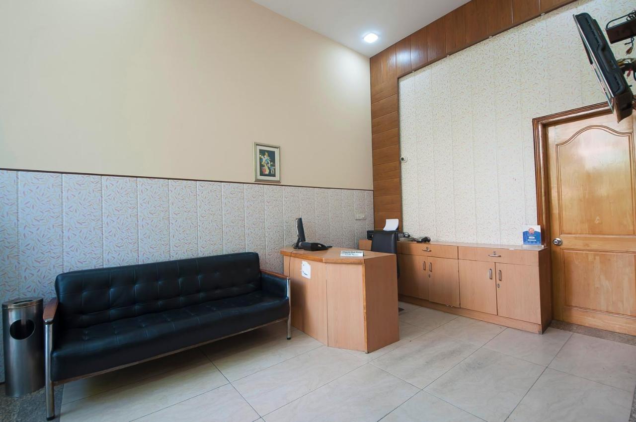 Imperial Apartments Huda City Гургаон Экстерьер фото