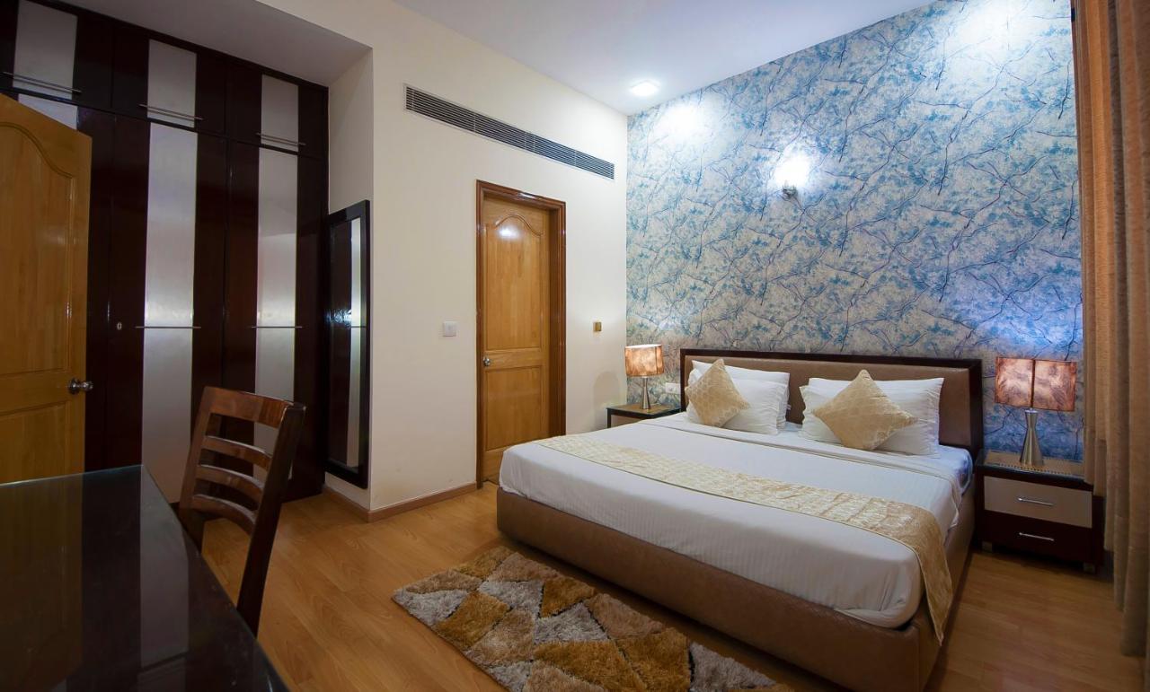 Imperial Apartments Huda City Гургаон Экстерьер фото