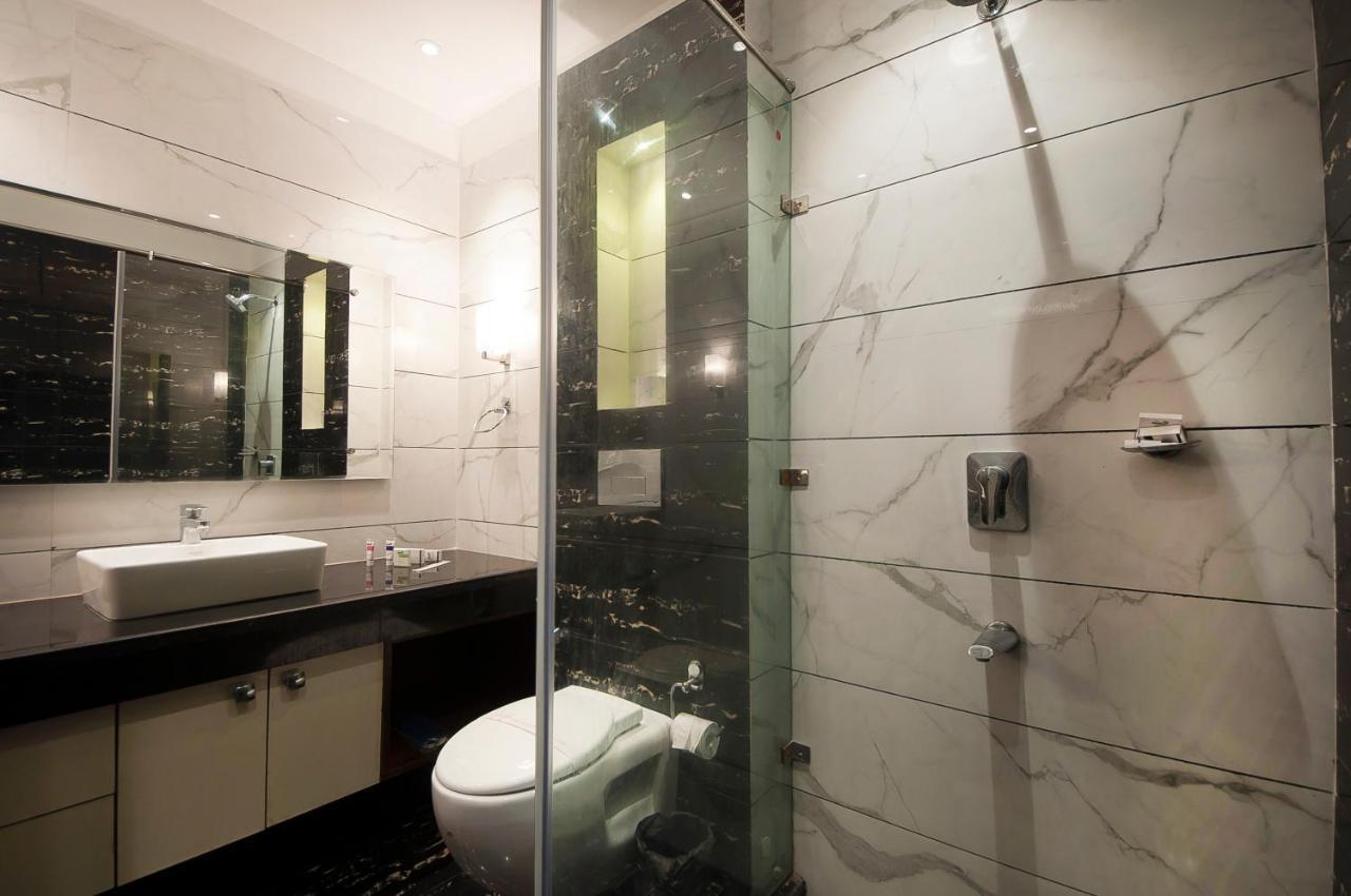 Imperial Apartments Huda City Гургаон Экстерьер фото